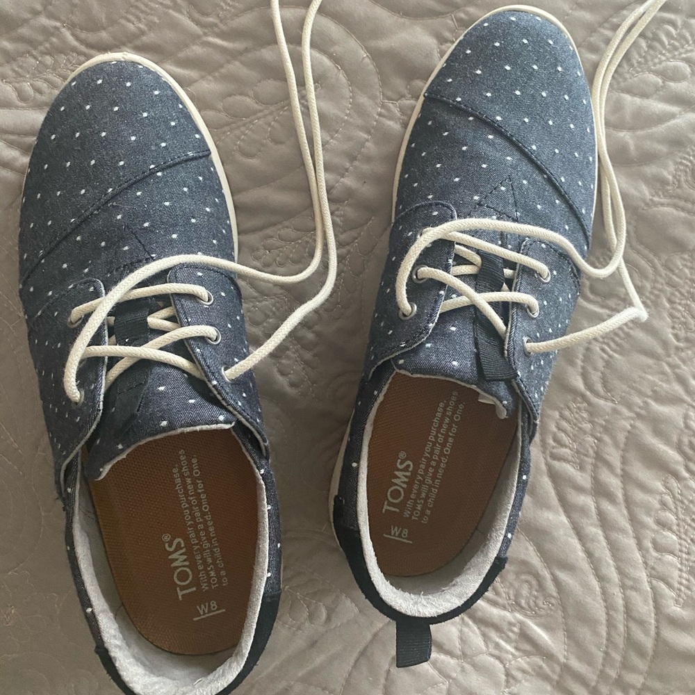 Toms Sneakers